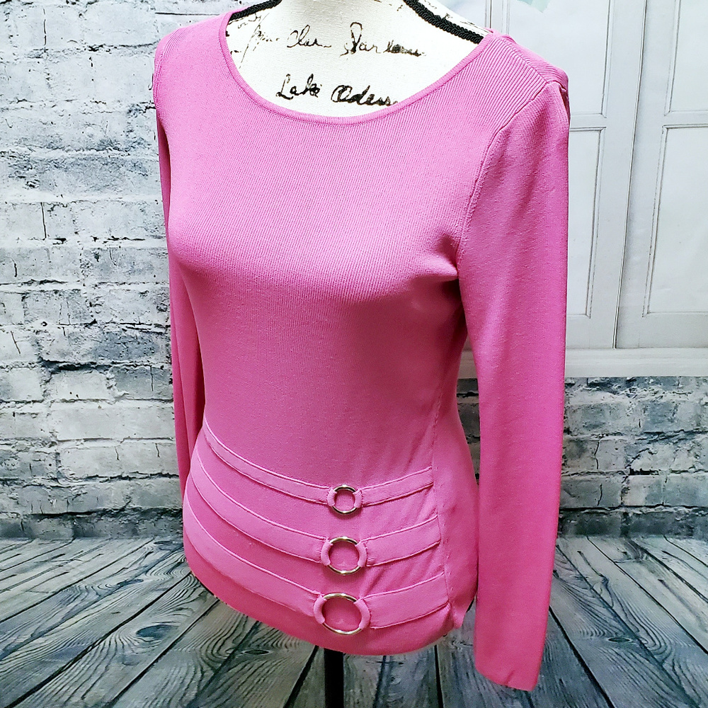 Cyrus Woman's Pink Long Sleeve Stretchy Top
